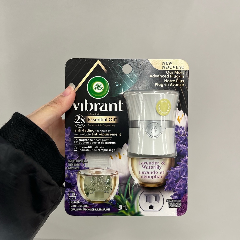 Air Wick Vibrant Plug-in Starter Kit